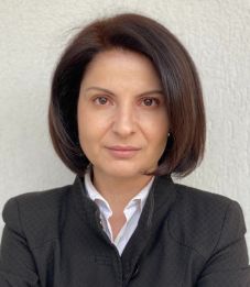 Dr. Raita Laura Oana